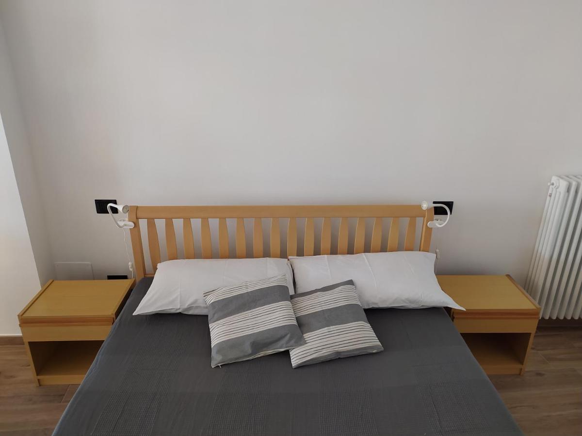 Casa Mantel Holiday Home Panoramic View In Langhe โนเวลโล ภายนอก รูปภาพ
