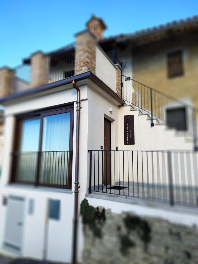 Casa Mantel Holiday Home Panoramic View In Langhe โนเวลโล ภายนอก รูปภาพ