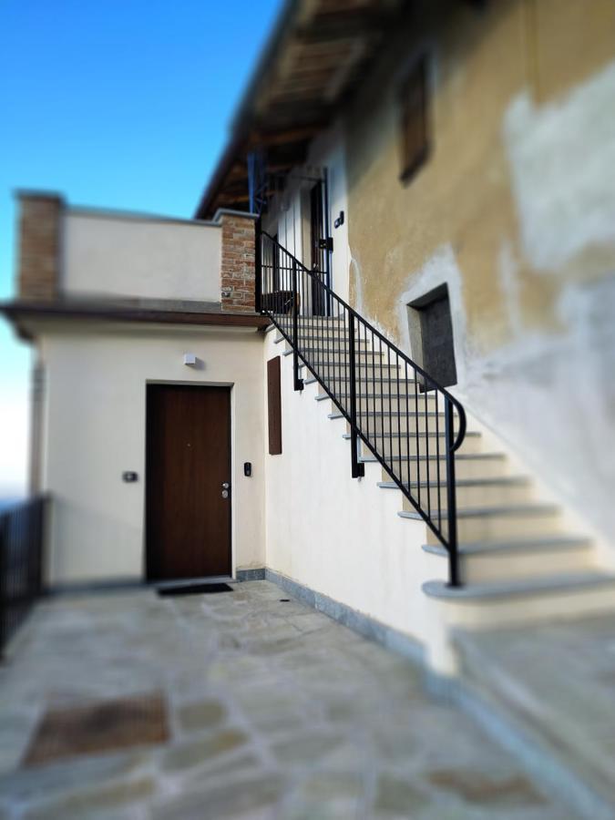 Casa Mantel Holiday Home Panoramic View In Langhe โนเวลโล ภายนอก รูปภาพ