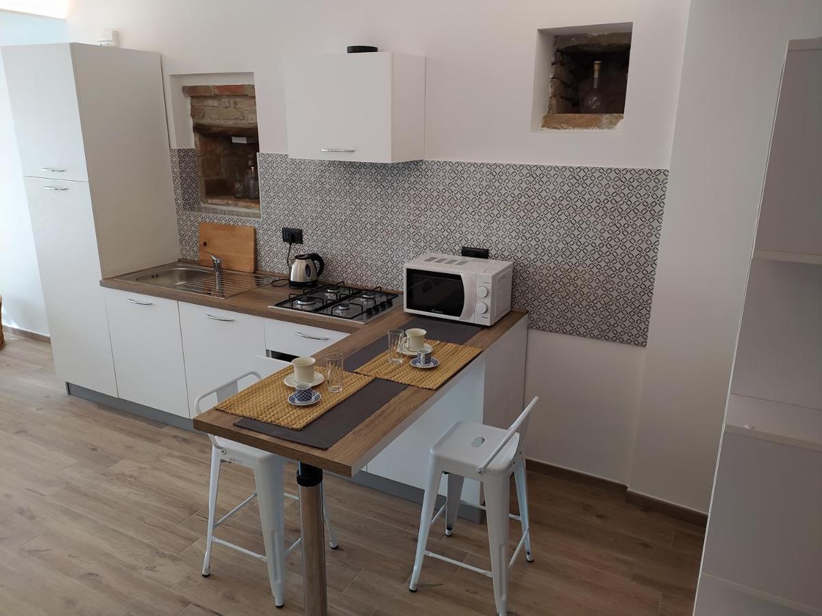 Casa Mantel Holiday Home Panoramic View In Langhe โนเวลโล ภายนอก รูปภาพ