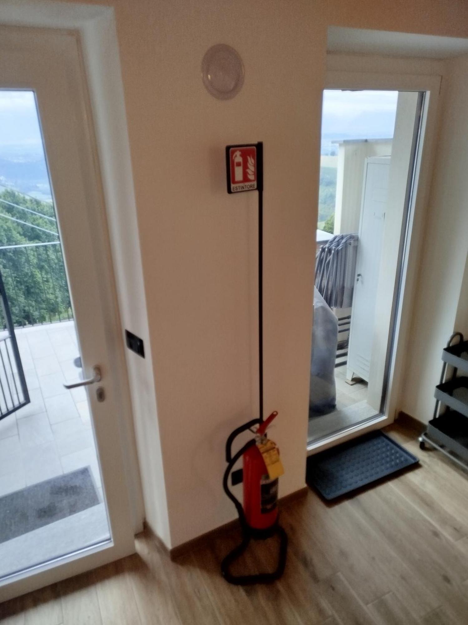Casa Mantel Holiday Home Panoramic View In Langhe โนเวลโล ภายนอก รูปภาพ